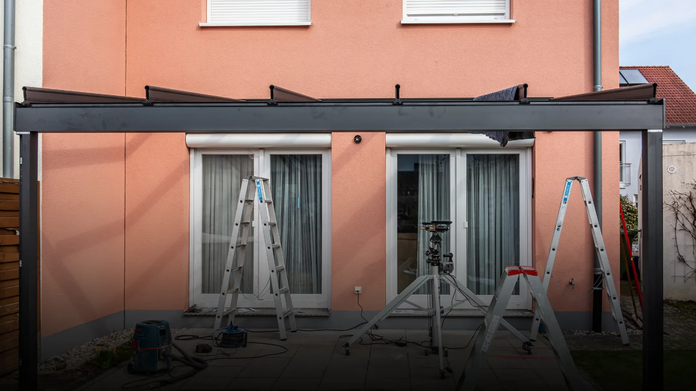 حداد مظلات هندي – خبرة هندسية وجودة تنفيذ عالية