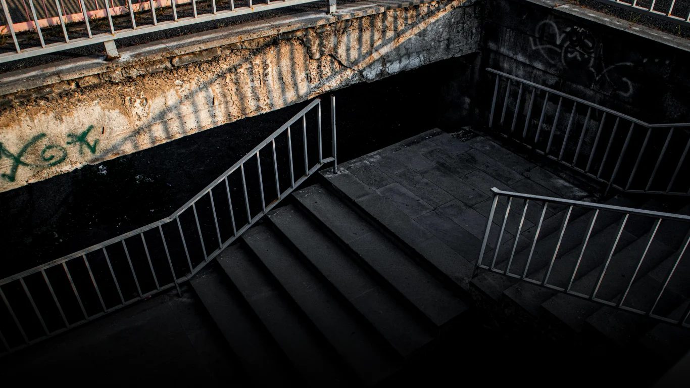 خبرة سنوات طويلة في حدادة السلالم