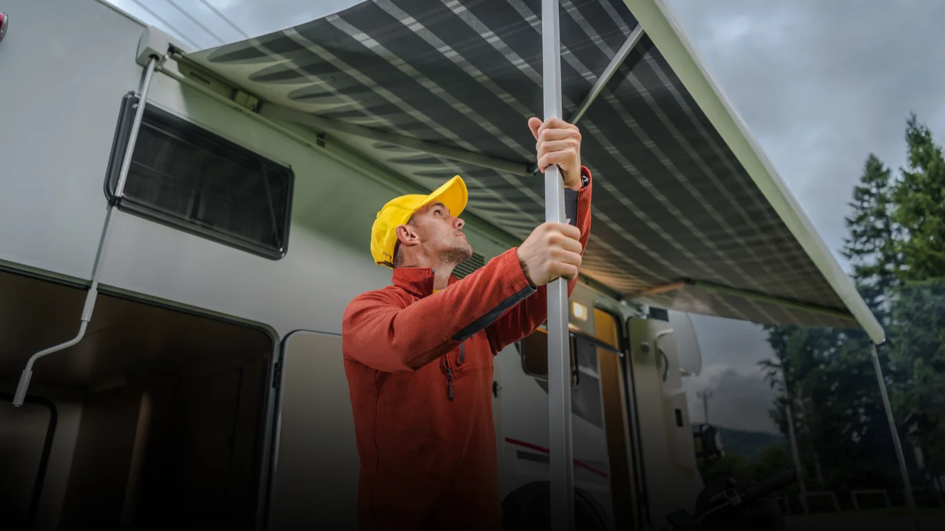 كيف يضمن حداد مظلات تصميم وتركيب مظلات تدوم لسنوات